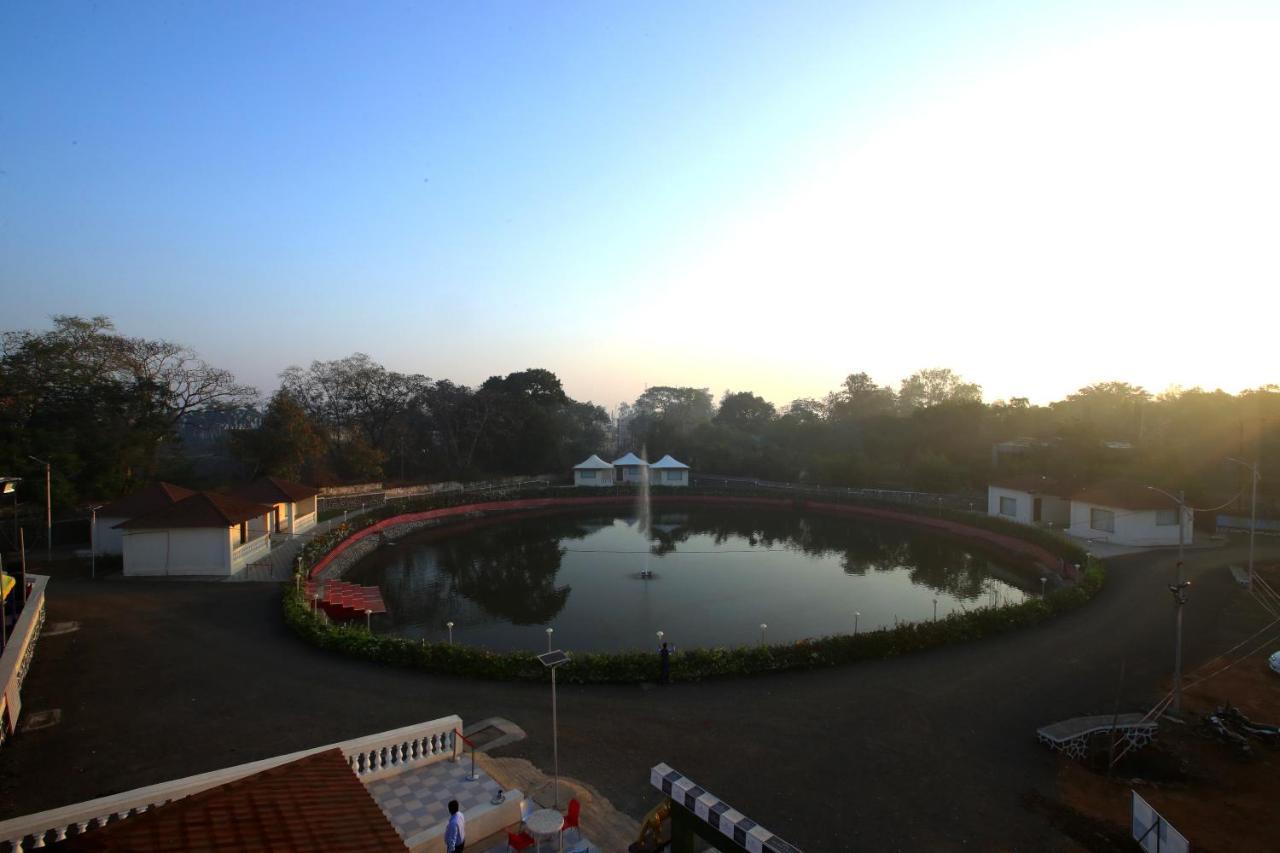 Maharaja The Royal Resort Thane Exterior photo