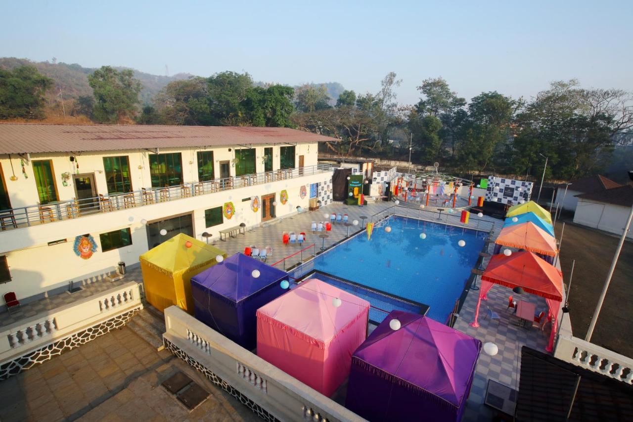 Maharaja The Royal Resort Thane Exterior photo